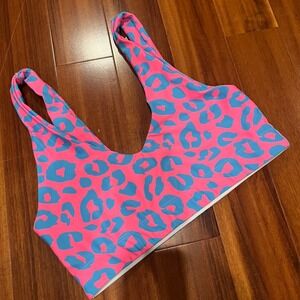 Goldsheep Pink Sports Bra Leopard Print Blue Neon Top Active Athletic Size Small